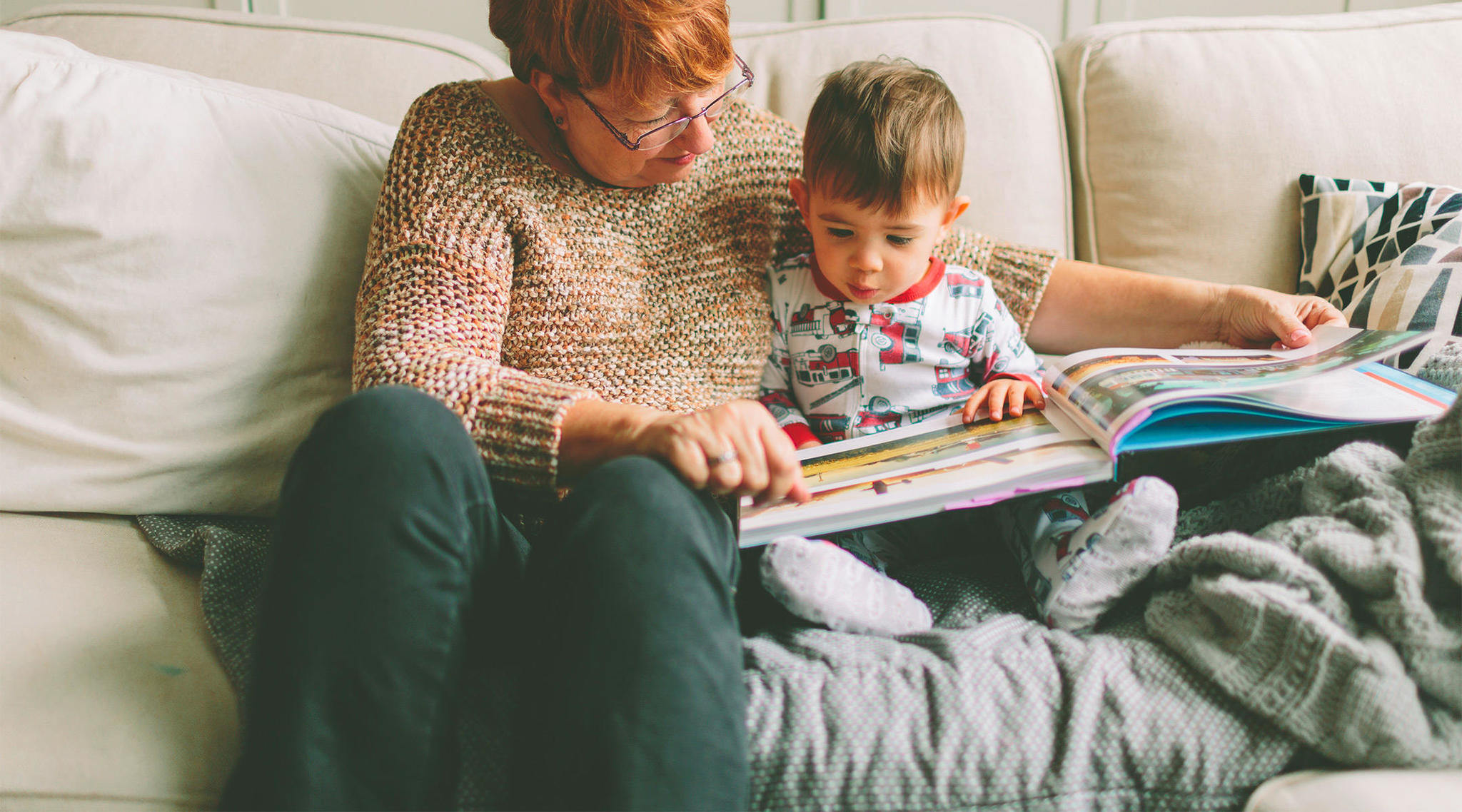 grandma-reading-to-child